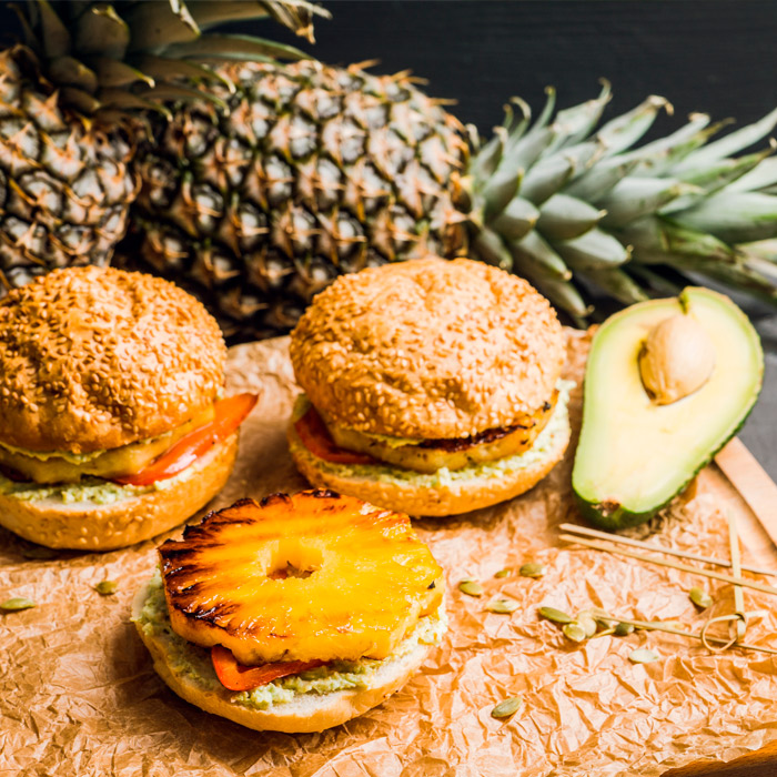 PIÑABURGUER AL AGUACATE